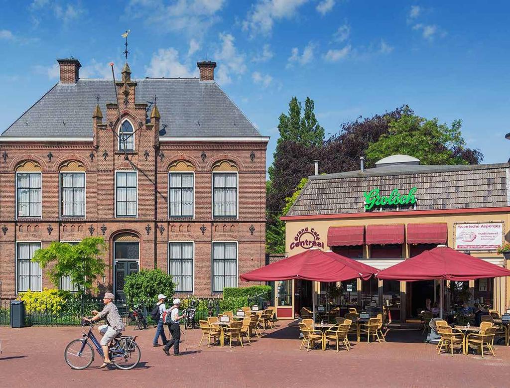 Fiets- en wandelroutes leiden u naar de mooiste plekjes van Twente. Eentje daarvan is het Buurserzand.