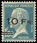 VRAGEN & TIPS Katapultpostzegel In Duisland is geen speciale postzegel voor de katapultpost uitgegeven. Dit gebeurde wel in Frankrijk voor gebruik op de Franse mailboot "Ill de France" in 1928.