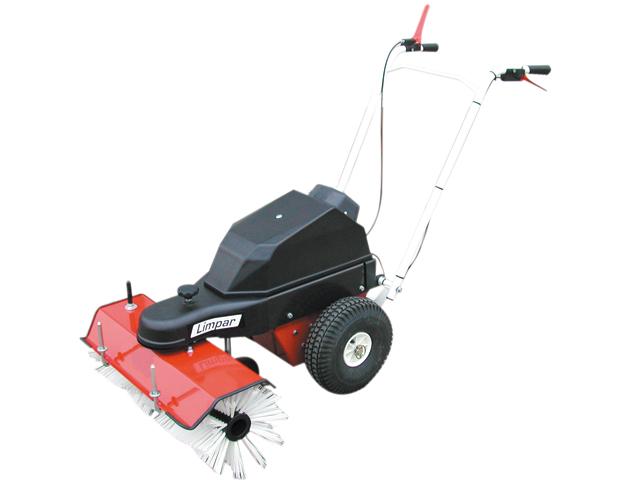 000 m2 70 cm Inclusief acculader 65 kg Model Aandrijving Autonomie Versnellingen XLP ACCU 25 70 cm Batterij 24 Volt, 28 Ah +-2.