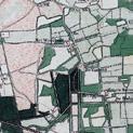 2.4.1 Het (historische) landgoederenlandschap 1872 1913 1958 2000 Het gebied tussen de spoorlijn Apeldoorn-Deventer en de A1 kenmerkt zich door grote hoeveelheden aangeplant bos.
