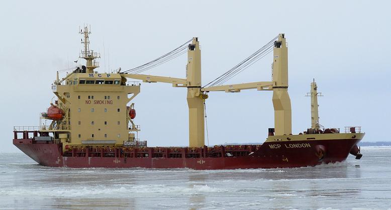 MARGARETHA GREEN, IMO 9187033 (NB-187), casco tot het machinekamerschot gebouwd bij de Sedef werf te Tuzla, Turkije (388), 9-1-1999 kiel gelegd voor achterschip door A.