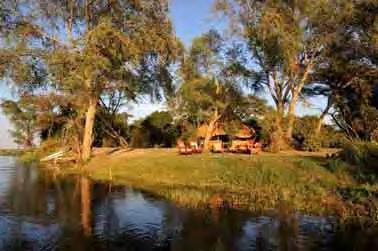 Een verblijf in dit bushcamp is goed te combineren met een cultureel bezoek aan het nabijgelegen dorp Mugurumeno waar u ook een basisschool kunt bezoeken.