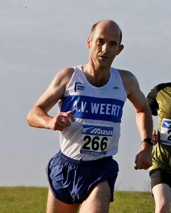 De derde avondwedstrijd in Weert op 4 juni leverde een overwinning op voor Joost Rademaekers op de 3.000m in 9.27.