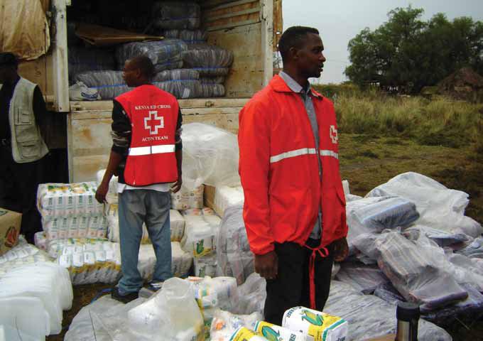 Wat doet het Rode Kruis eigenlijk? Wereldwijd bieden miljoenen Rode Kruisvrijwilligers hulp en bescherming waar dat nodig is.