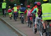 TOEGANGEN TOT DE SCHOOL Omwille van de veiligheid vragen wij met aandrang de oprijlaan aan de Nieuw- en Collegestraat niet op te rijden of er te parkeren.