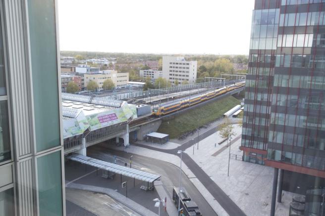 openbaar vervoer vanuit alle richtingen in Nederland en natuurlijk