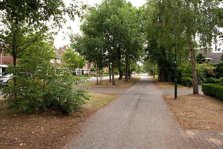 Horstlandenpark 66, Helmond Royaal villa gelegen op een uniek perceel (bijna 1.000 m 2 ) in de wijk Dierdonk.