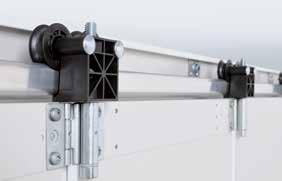 Nauwkeurige deurloop Dubbele looprollen uit slijtvaste kunststof bewegen veilig en nauwkeurig op de aluminium rail en verhinderen het ontsporen van de deurpanelen.
