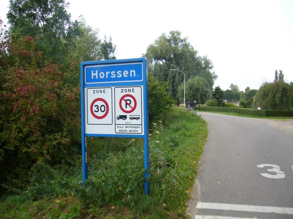 Voorwoord De dorpslijst Horssen presenteert hierbij het beginselprogramma voor de jaren 2014-2018. Geen landelijke politieke kleur Dorpslijst Horssen is een lokale, ongebonden politieke groepering.