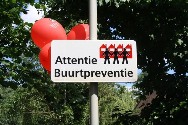 Collectief particulier opdrachtgeverschap en het bouwen in eigen beheer bieden volgens ons de beste garantie om knelpunten op de woningmarkt op te lossen.