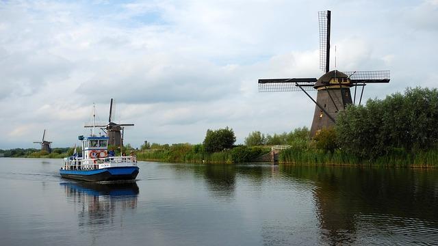 En uiteraard is een proeverij niets zonder echt te proeven dus u kunt aansluitend heerlijk genieten van deze veganistische keuken! WANNEER: donderdag 17 mei TIJD: 16.30 van 18.