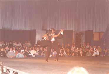 Etienne Nestor Ys (geb.1962) Etienne Nestor Ys & Merilyn Raphaela waren salsadansers en leden van Bringamosa, de Antilliaanse vereniging in Groningen.
