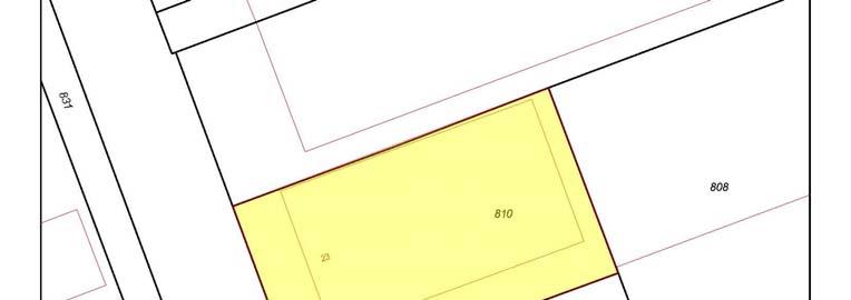 Afmetingen: bedrijfsruimte : ca. 532 m² (indeling in 2 compartimenten); entresolvloeren (opslag) : ca. 144 m²; kantoor begane grond : ca. 70 m² (begane grond); kantine (op entresolvloer) : ca.