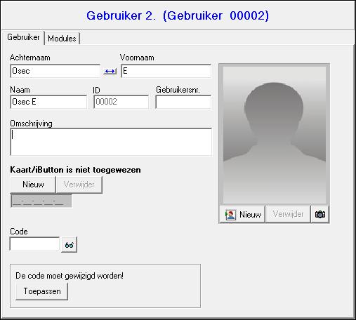 38 SATEL ACCO Fig. 26. Gebruiker tabblad in het GEBRUIKERS scherm. 8. Indien de gebruiker ook een kaart/ ibutton dient te gebruiken, klik dan op de NIEUW knop.