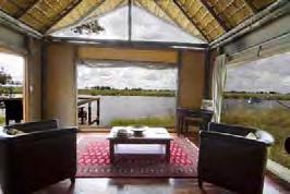 Optie 2 Linyanti Lagoon Camp (Kwando Safaris) Het Lagoon Camp (Kwando Safaris) is gesitueerd op de oever van de