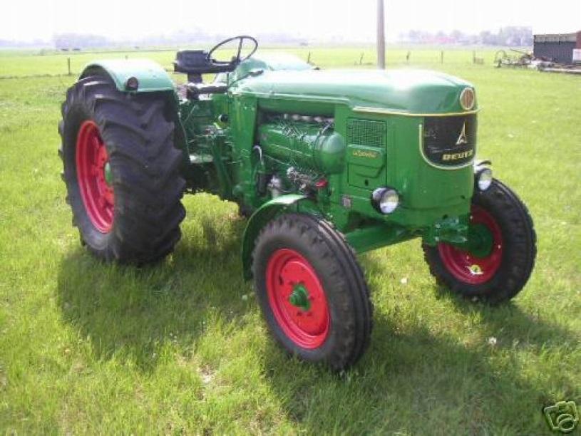 Voor de export echter kreeg deze tractor de benaming D-55. Ook deze motor wordt in 1964 omgeruild voor een F4L-812 met eveneens een vermogen van 52 pk.