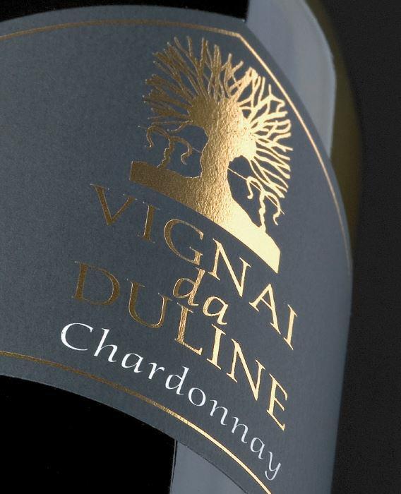 4. Da Duline - Chardonnay C.O.F. 'Ronco Pitotti' DOC 2010 Chardonnay is een wereldreiziger. In elk wijnland wordt ook Chardonnay verbouwd.