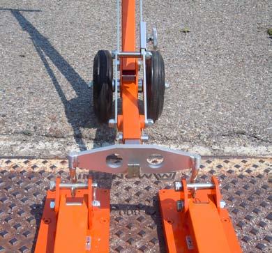 APS90 Opvouwbare hefboom lifter met wielen en een telescopisch verstelbare arm (drie
