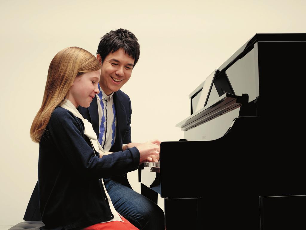 Technologie inschakelen om leren leuk te maken De manier waarop mensen pianospelen is aan het veranderen: niet iedereen houdt van klassieke muziek of van traditionele leermethodes.