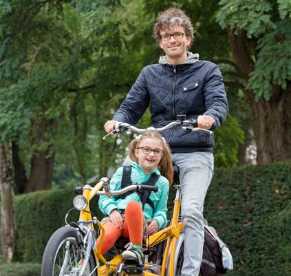 Soms heb je een ander nodig om alle ballen in de lucht te houden Sterker in opvoeden Sterker helpt bij opvoeden. We ondersteunen gezinnen wanneer het opvoeden niet vanzelf gaat.