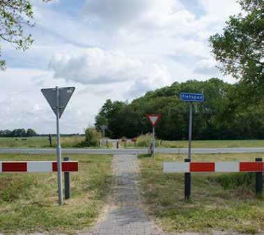 Wanneer jij naar school, sport of vriend(inn)en gaat, kom je vast ook langs plekken waar je altijd extra op moet letten voor het verkeer.