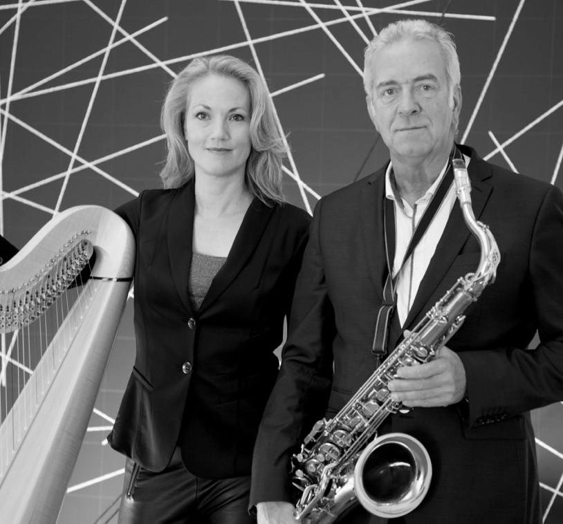 Extra Concert Lambertuskerk Vessem zondag 26 juni 2016, 15.00 u Harp Sax Duo Van Satie tot Swing Inge Frimout-Hei - harp en vocal & Jos Beeren - tenor- en sopraansaxofoon.