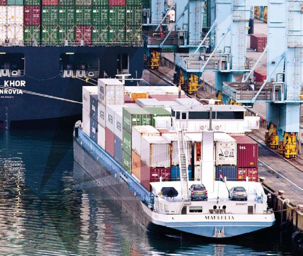 Naar een betrouwbaar en concurrerend binnenvaartproduct Nextlogic werkt aan een efficiëntere afhandeling van de containerbinnenvaart met winst voor de gehele keten: zeehaventerminals, barge