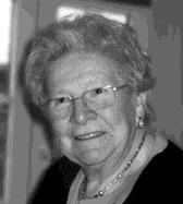 Zij was geboren te Evergem op 9/5/1925 en de weduwe van de heer André Van Renterghem. Zij was de moeder van een van onze parcoursbouwers, nl.