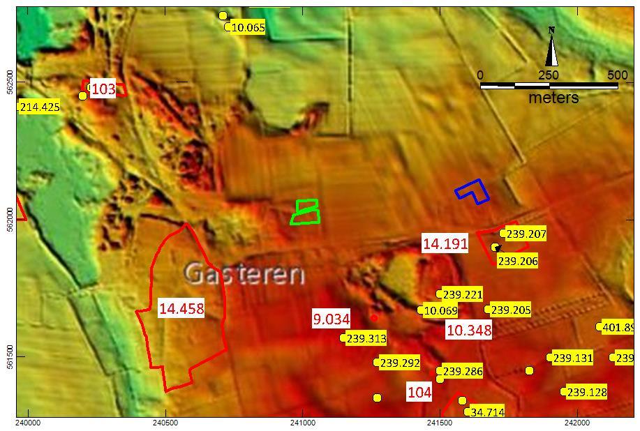 Op geomorfologische kaart (geen afbeelding) is het plangebied gekarteerd als grondmorene met en zonder welvingen, bedekt met dekzand (code 3L2).