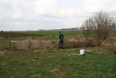 Doordat zich afval, planten- en zwevend materiaal in de fuik verzamelt, bestaat de mogelijkheid dat de fuik verstopt raakt.