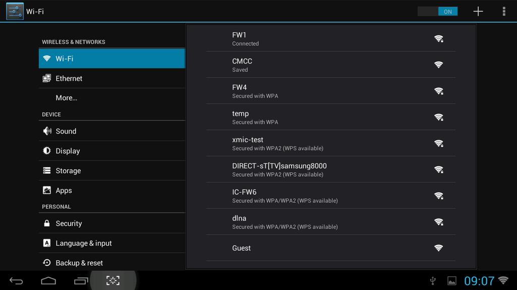 2. Configurarea monitorului 2.4-5 Setările sistemului Android Faceţi clic pe pictograma Settings de pe Home Screen (Ecranul principal) central Android.