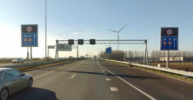 Houten Hagestein Nieuwegein Knooppunt Everdingen De Westbaan tussen Houten en Nieuwegein bestaat in de huidige situatie uit twee rijstroken met een plusstrook 2.