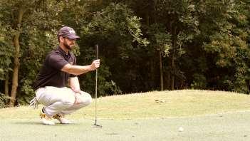 Onze Golf pro`s stellen zich aan u voor Xavier werd in september 2001 professional. Hij speelt al jaren golftoernooien over de hele wereld.