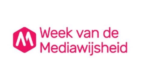 Week van mediawijsheid In de week van 16 t/m 23 november doen de kinderen van groep 7/8 weer mee aan de Week van de Mediawijsheid. Het thema van deze week is: Heb jij het onder de duim?