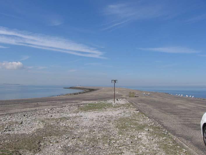 Locatie-onderzoek radartoren Noord Naar een verbeterd radardekkingsgebied in de noordelijke aanlooproute Westerschelde Waarschijnlijke locatie radartoren op Neeltje Jans In september 1998 besloot de