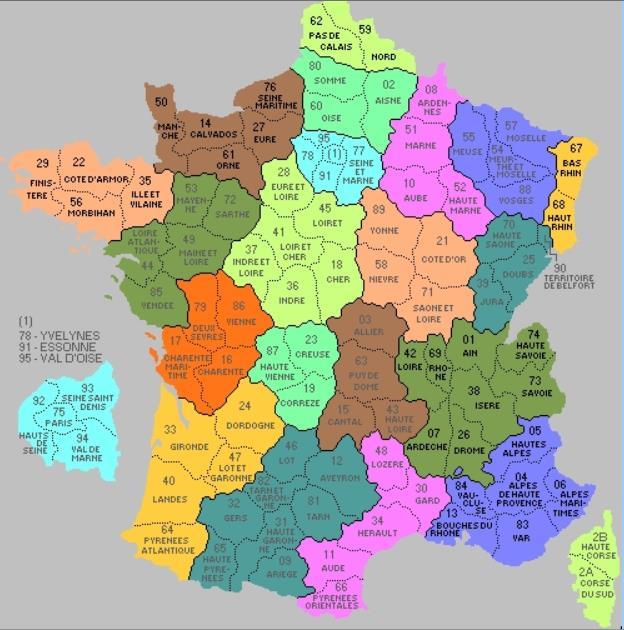 Toekomst van biologisch geteelde zeldzame witte druivenrassen in de Sud-Ouest Figuur 3 Staatkundige indeling [3] Twaalf departementen behoren tot de wijnregio van de Sud-Ouest: Lot, Aveyron, Tarn et