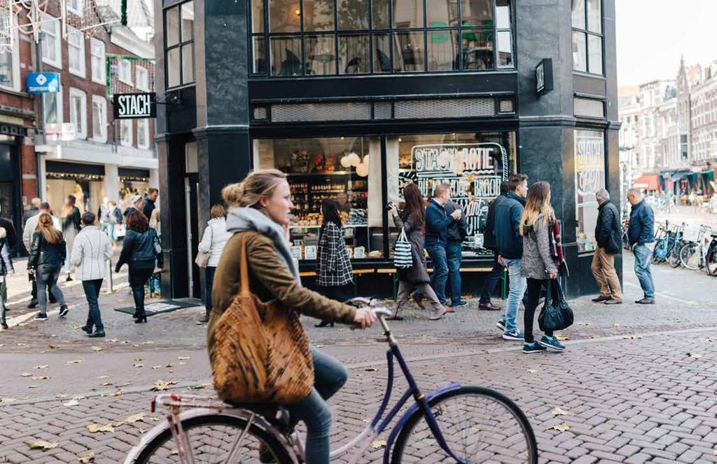 0 groeide STACH food van startup met 1 zaakje in 2011 uit naar 16 vestigingen in Amsterdam, Utrecht en Overveen nu.