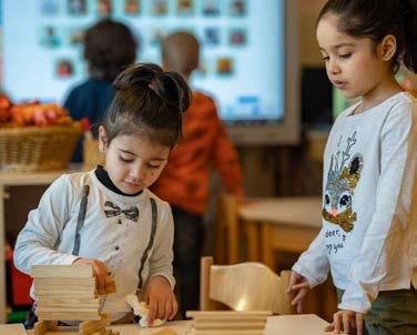 Uw kind kan op school huiswerkbegeleiding krijgen Een trots team Op De Sterrekijker werkt een gemotiveerd team om de