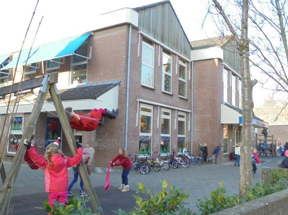 Schoolbeschrijving Onze school is opgericht in 1897. In 1984 werd in de Jan Kortlandstraat 9 nieuwbouw betrokken.