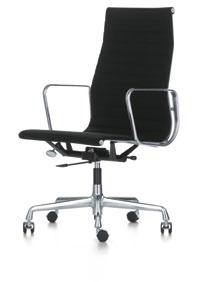 Op grond an deze eraring bieden we u op alle stoelen uit de Aluminium Group en de Soft Pad Group een garantie an 30 jaar.