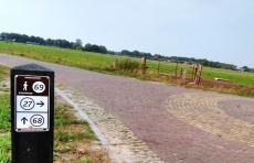 Reestdal: Rontien Schrapveen Hoe kom ik bij het startpunt? Startpunt: De Kruidenhoeve, Den Oosterhuis 10, 7707 PE Balkbrug. Route volgt voor 100% de markering van Recreatieschap Drenthe (pijl: bruin).