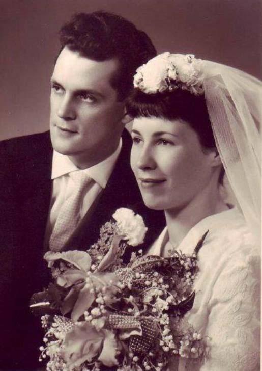 Gerda en Guus Erkens-Cremers 50 jaar getrouwd! Op 10 augustus 2010 was het 50 jaar geleden dat onze eredirigent Guus Erkens in het huwelijksbootje stapte met zijn Gerda Cremers.