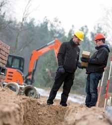 Optioneel is een kantelmechanisme voor de cabine verkrijgbaar, voor een nog betere toegang voor service- en onderhoudsprocedures.