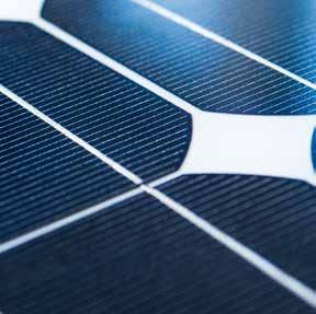 Optimaal gebruik van zonne-energie Dapan Solar is in combinatie met dakspecialist Dapan gespecialiseerd in het aannemen van totaalprojecten