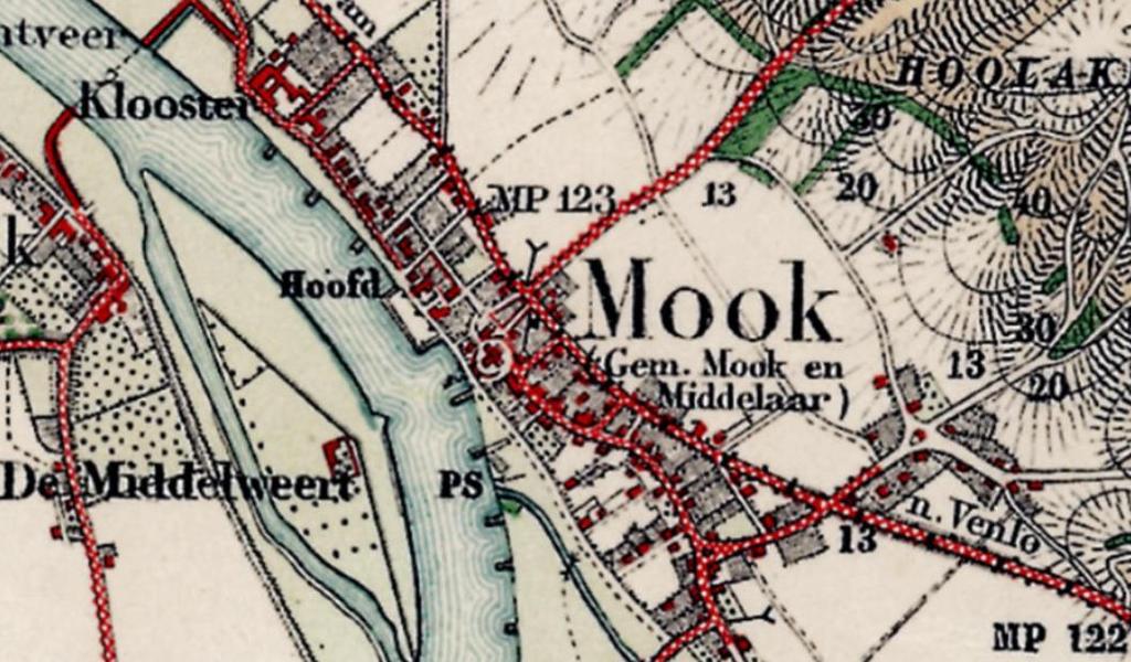 Stedenbouwkundige kenmerken Historische structuur Op de kaart uit 1820 zien we dat Mook is opgebouwd uit twee straten evenwijdig aan de Maas met dwars daarop de Groesbeekseweg.