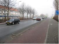 3.7 Noordwijkerweg De Noordwijkerweg loopt vanaf de kruising met de Korte Voorhouterweg in noordelijke richting over het Oegstgeesterkanaal waar hij bij de komgrens overgaat in de N449.