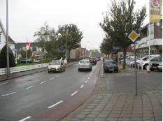3.8 Sandtlaan (gedeelte Oranjelaan De Waal) De Sandtlaan loopt vanaf de Oranjelaan in westelijke richting tot en met de kruising met de Rijnstraat.