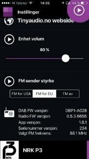 Eerst moet u zoeken naar een vrije FMfrequentie op uw autoradio.