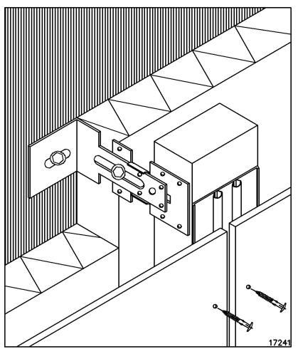 5 Draagstructuur De richtlijnen voor de opbouw van een geventileerde houten draagstructuur vindt men terug in de toepassingsrichtlijn D004-houten draagstructuur_tr_ned.pdf.