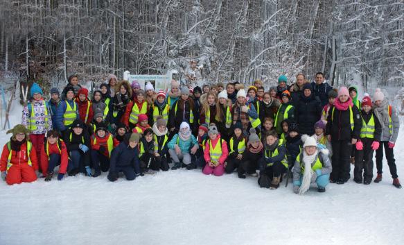 Foto van de maand Onze leerlingen uit de zesde leerjaren beleefden een unieke wintersportdag. Deze INFO is een publicatie van GO! Basisschool De Toekomst - Avelgem.